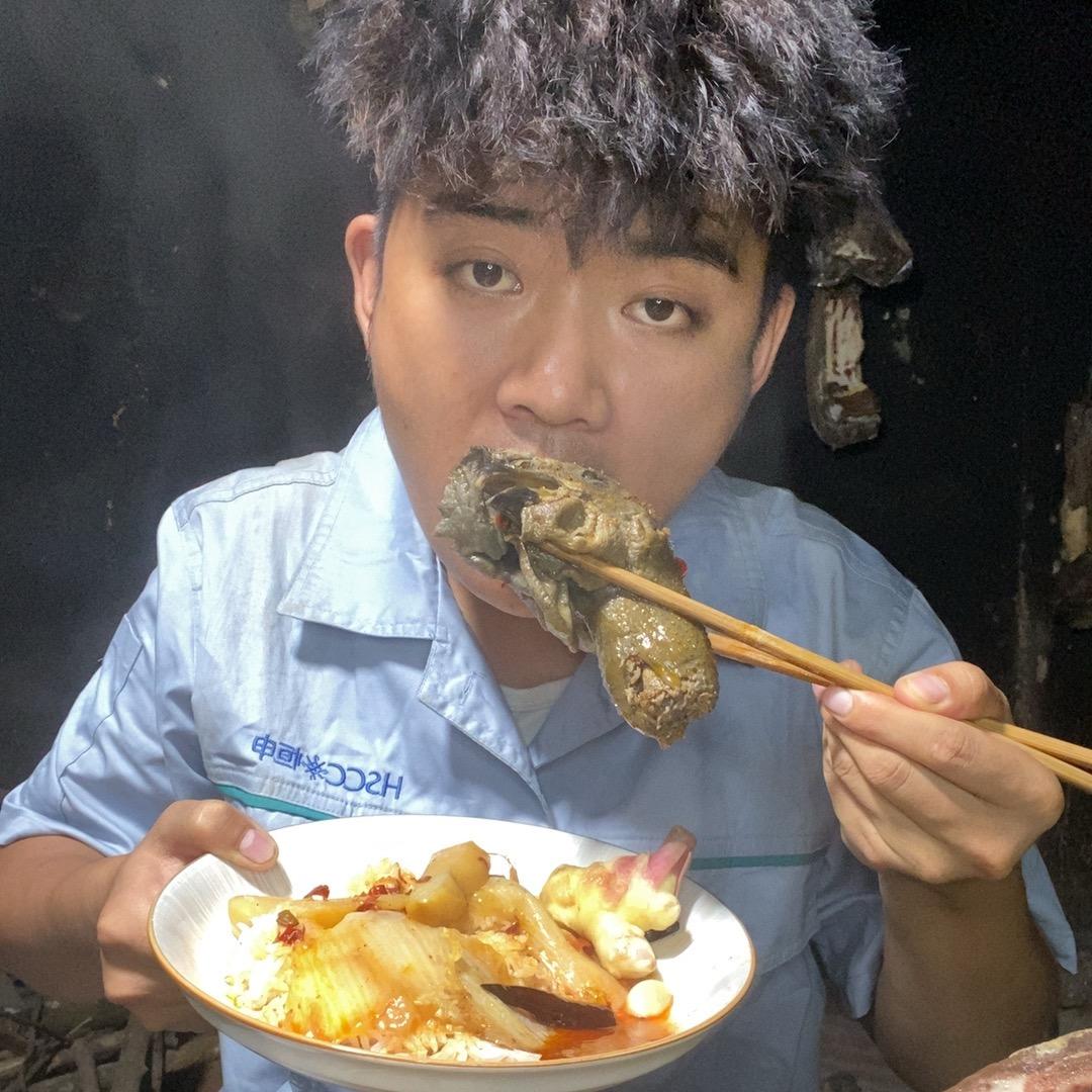 吴二蛋（每天不定时直播）