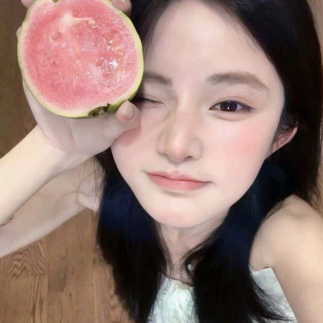 Y. ㅤ