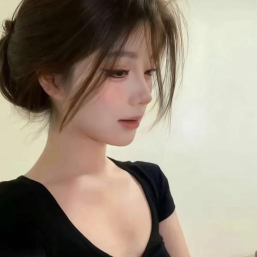 忧郁的小呆呆.