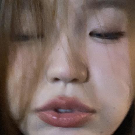 爱打瞌睡的桃子