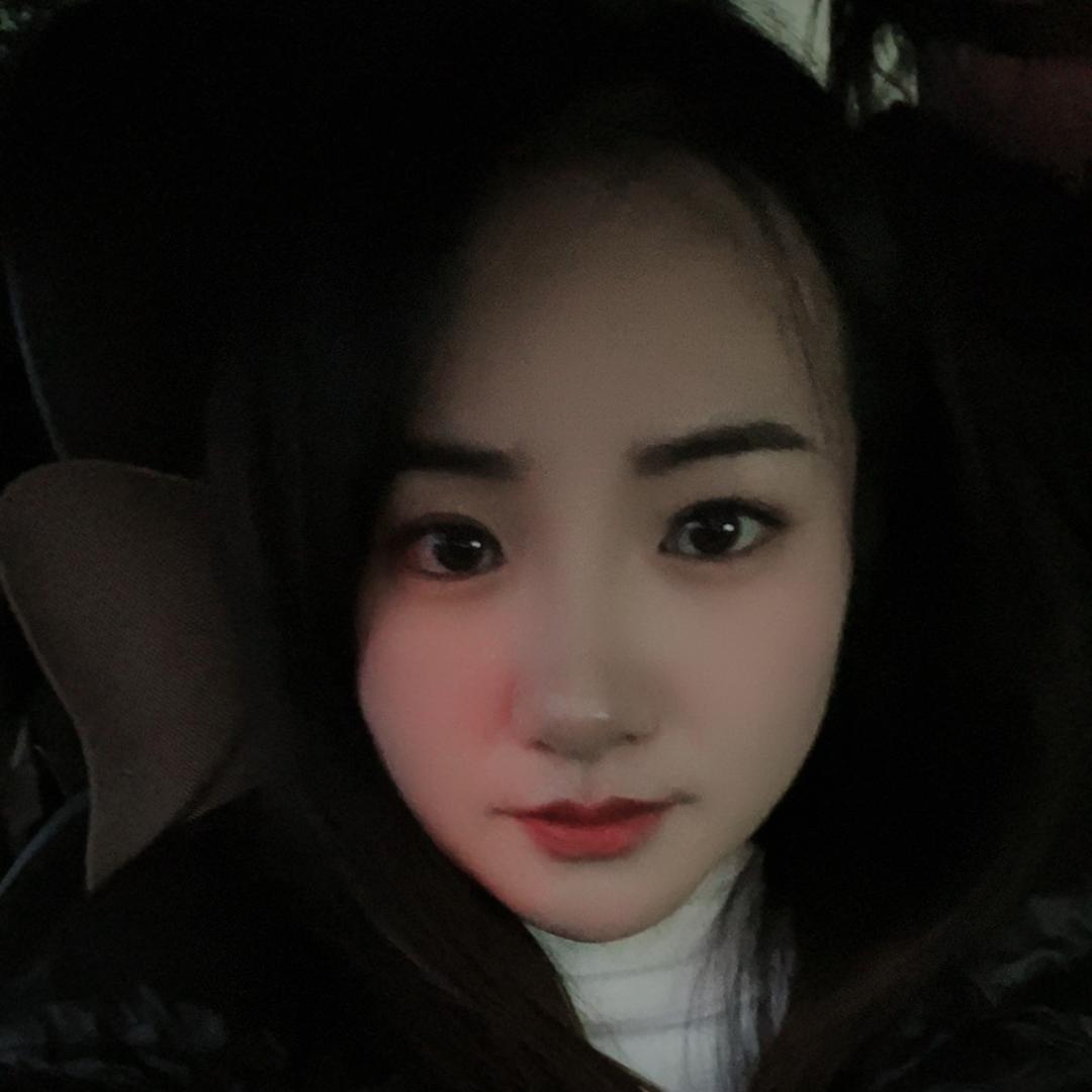 柒月