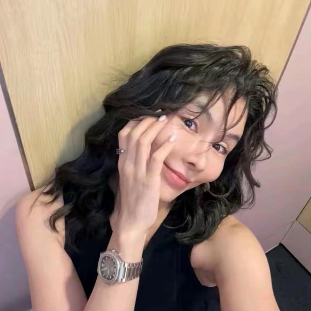 侯點點（爆款穿搭）