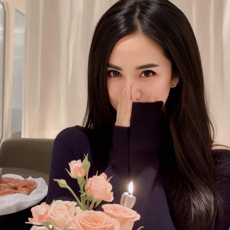 卖女装的Q小姐