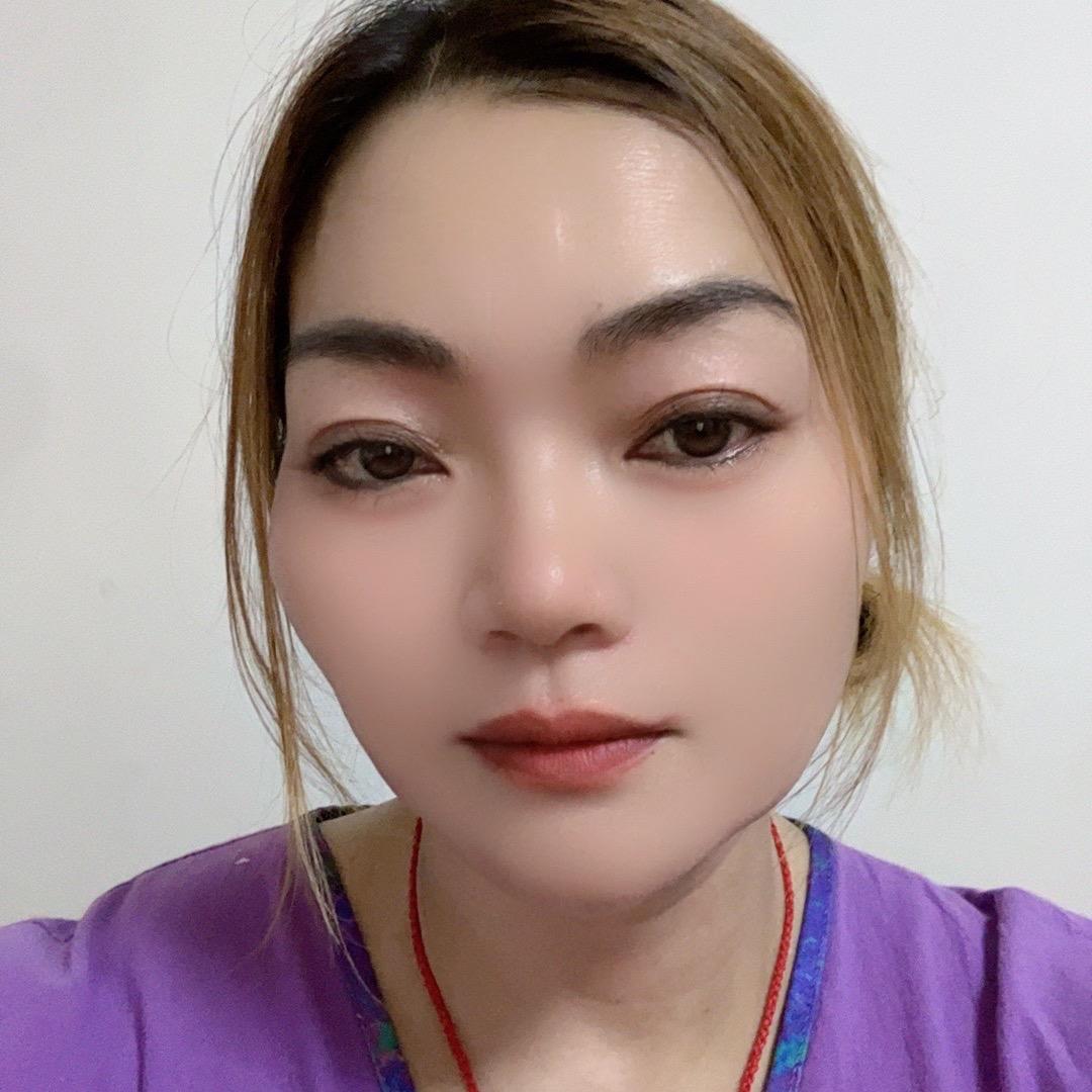 红妞