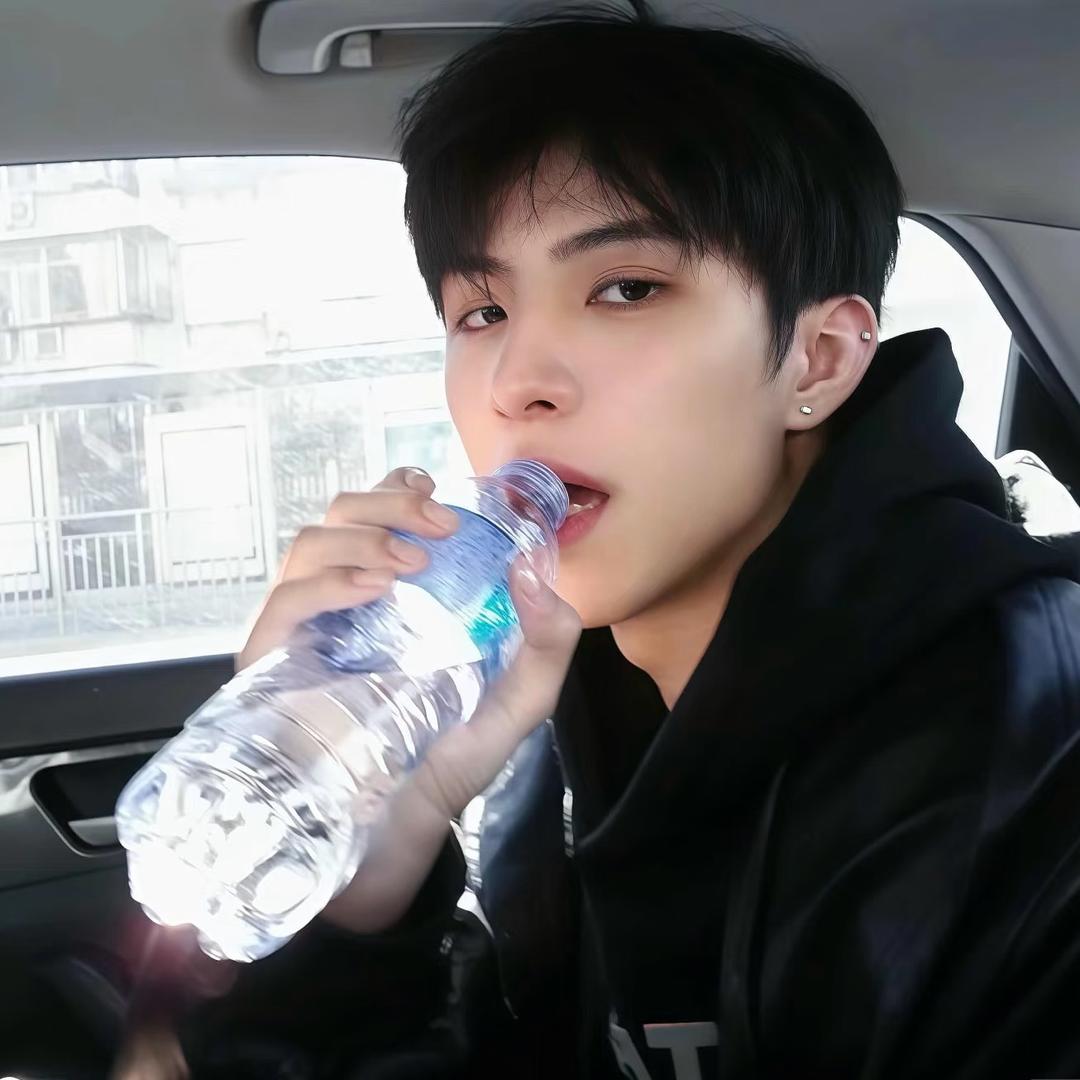 GEF（见邓紫棋版）