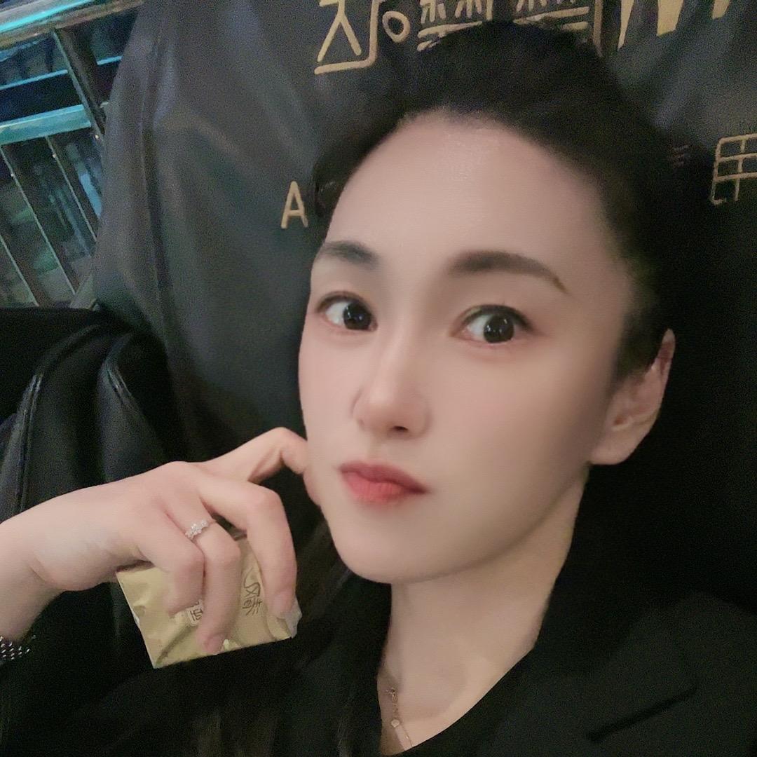 天真的我