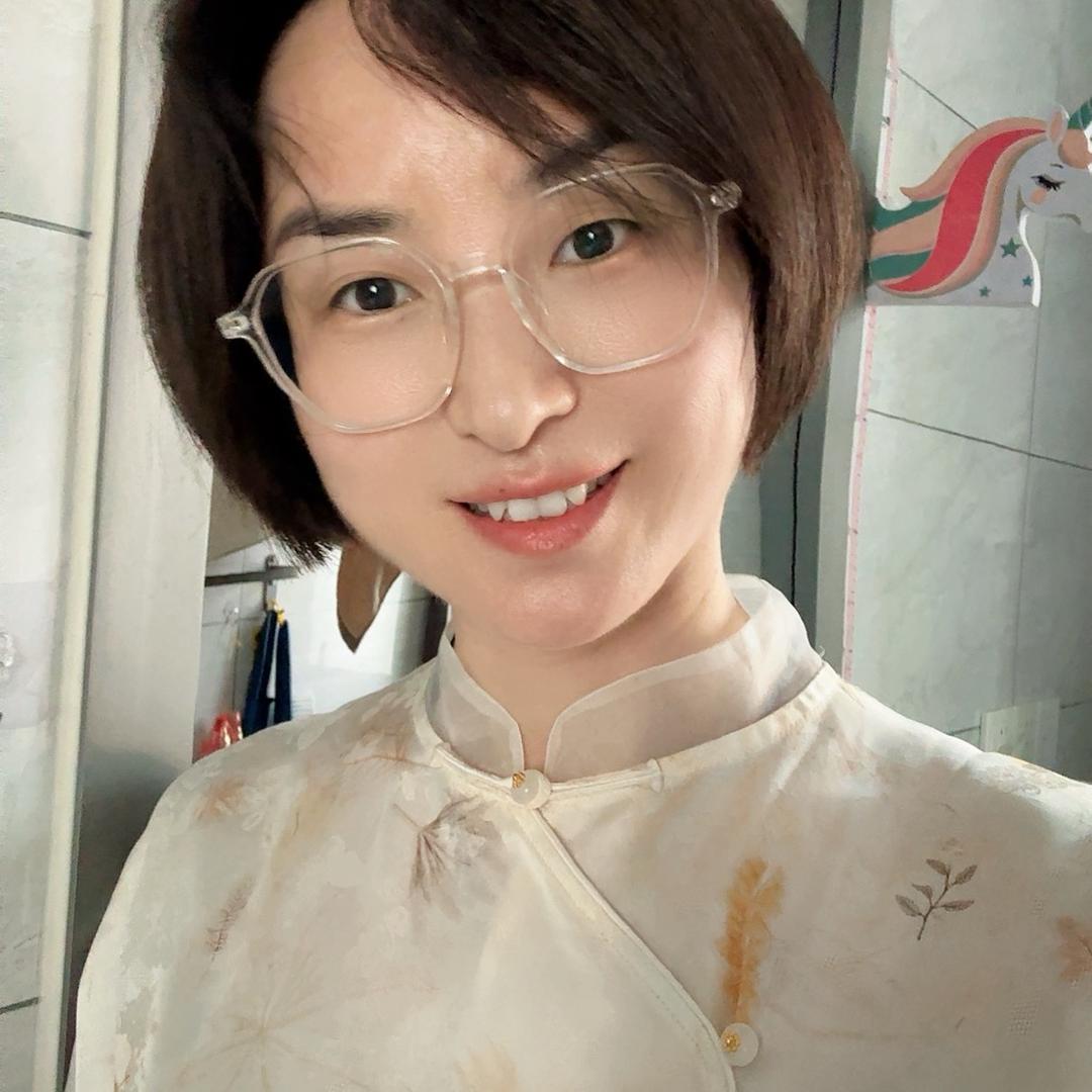 刘大娘笑呵呵（正能量媒婆）