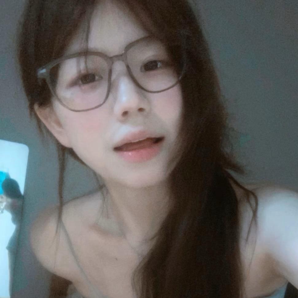 Yyyy.