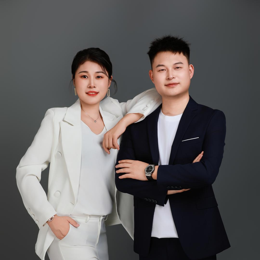 壹鉴钟擎钟表商行长沙夫妇女表