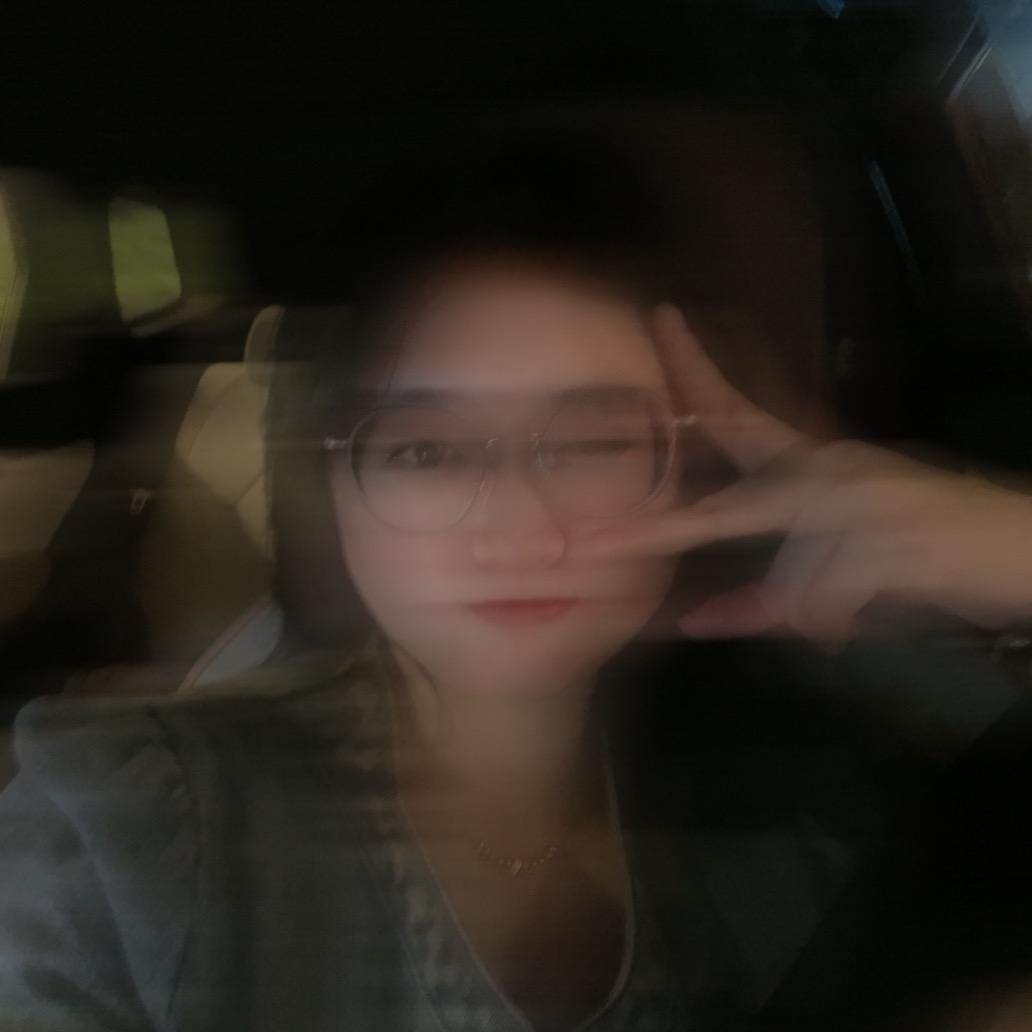 九月蒲鱼儿的兜兜