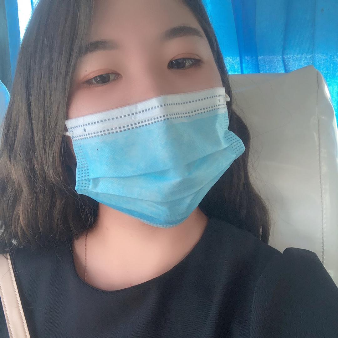 王钕士_