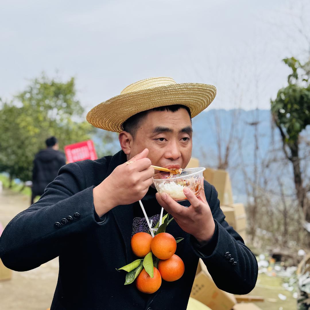 杰哥走乡村（重庆举子电商）