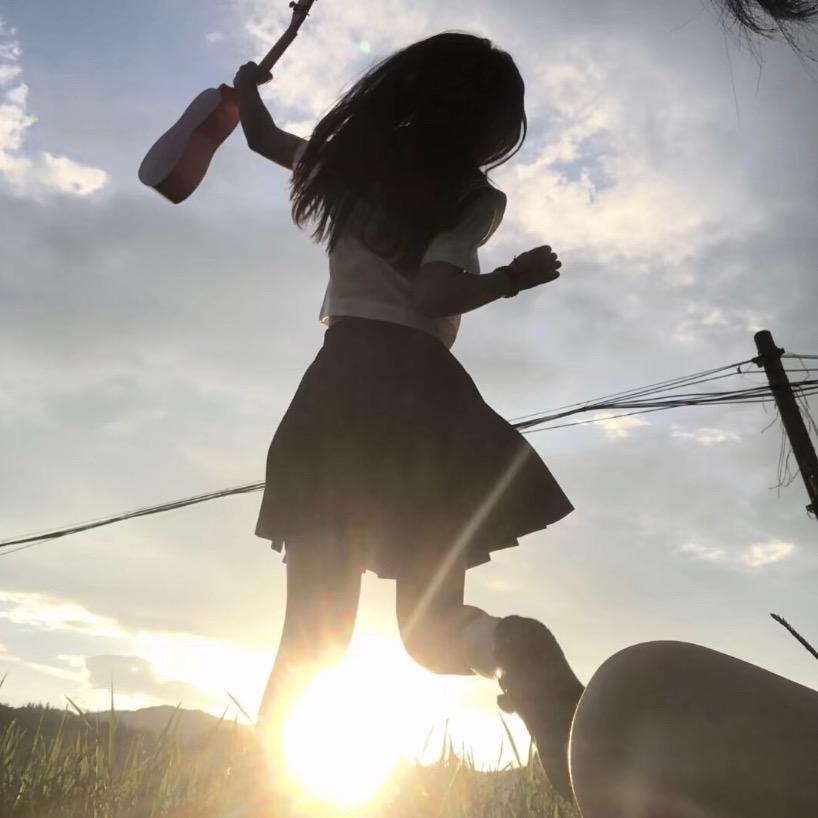 @帅气多金孟少·！