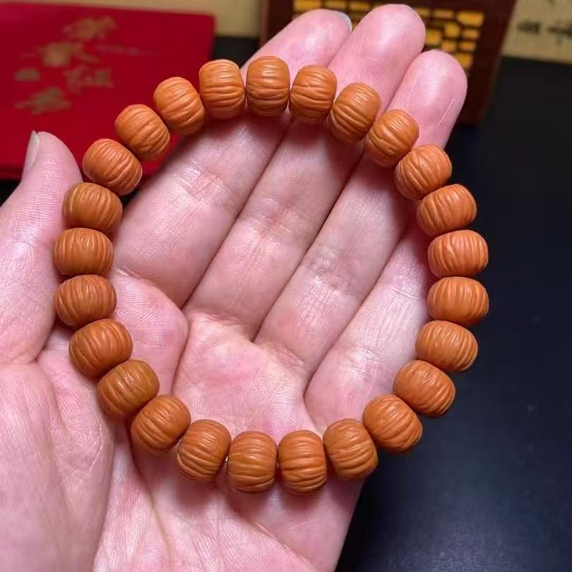 智恩核雕