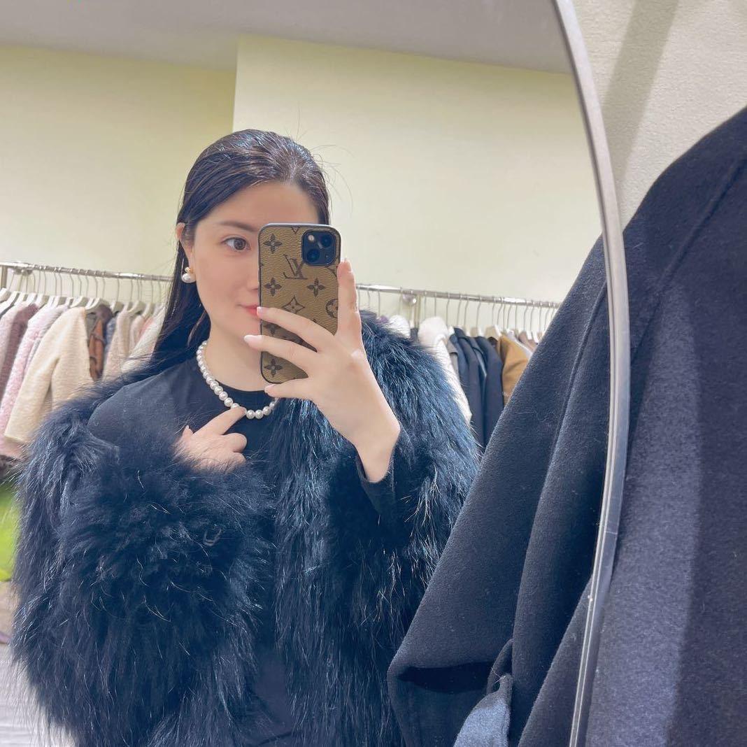 金喜燕子女装店