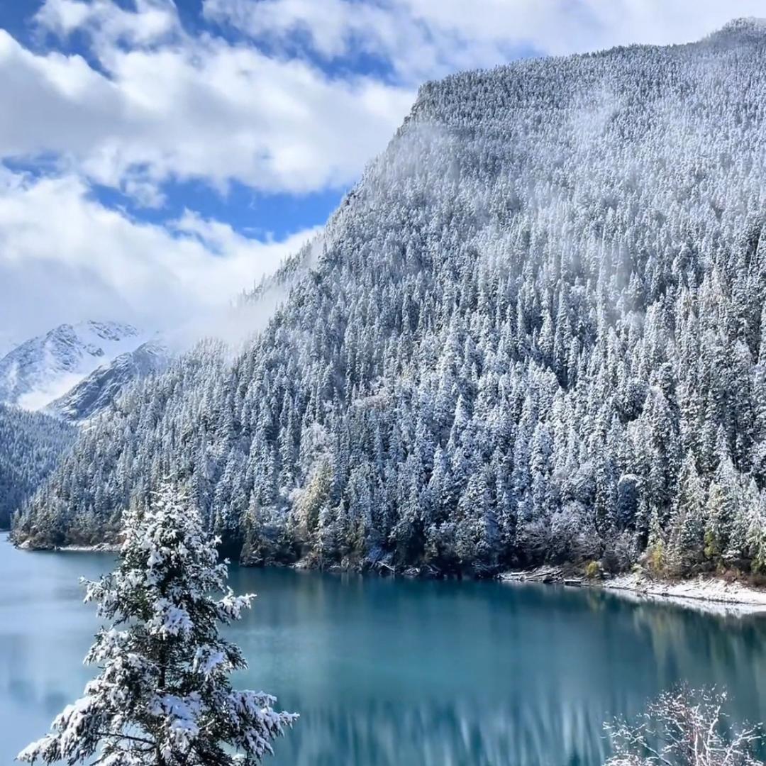 九寨沟旅游婷子