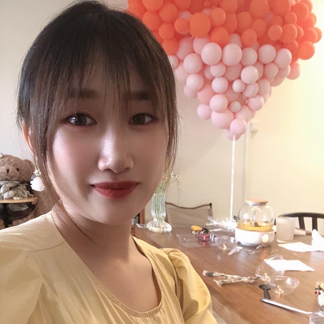 90后老板娘（发面馍劈柴院）