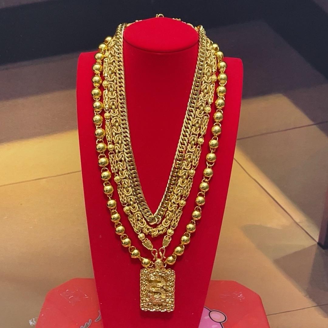 锦鲤饰品工厂店