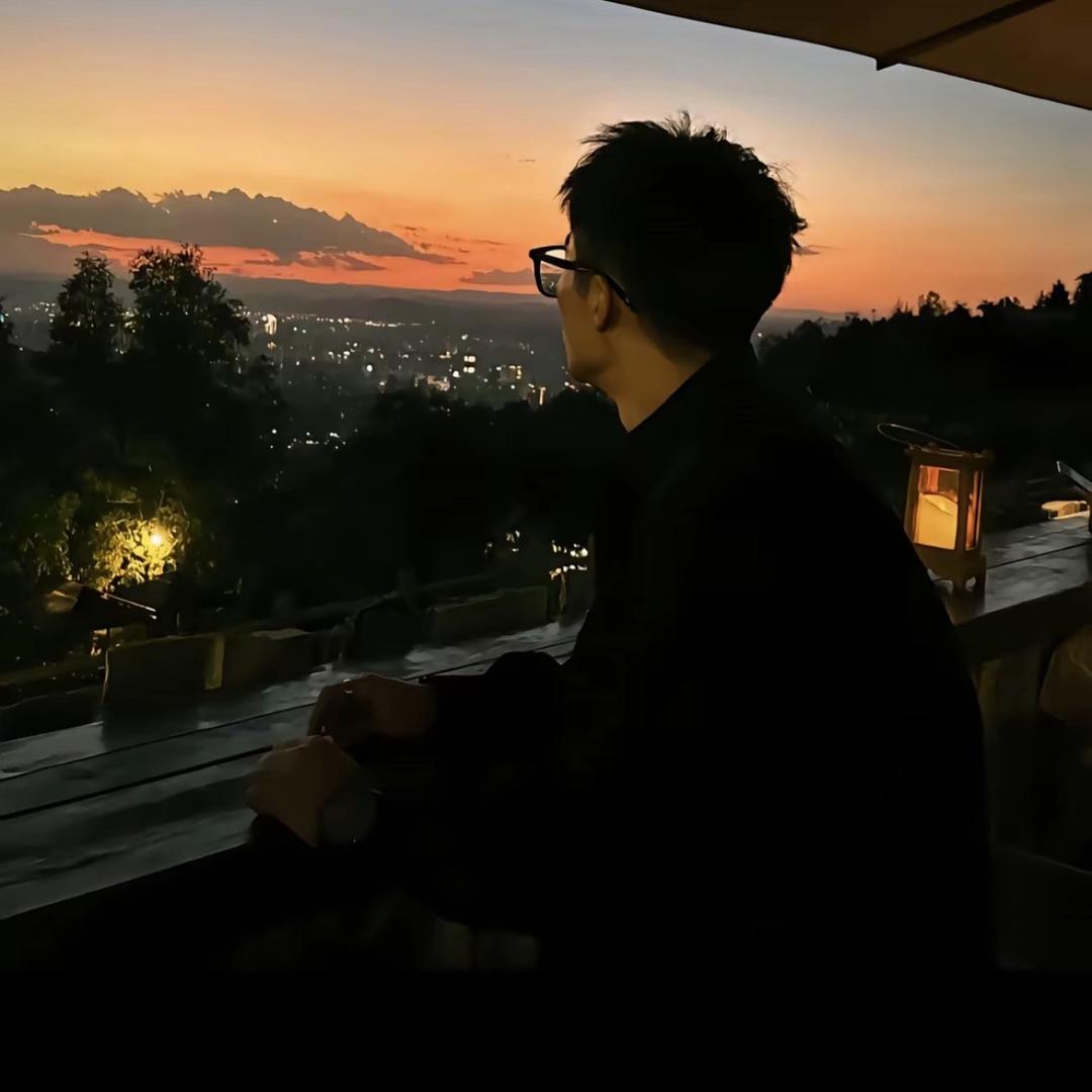 張張張.