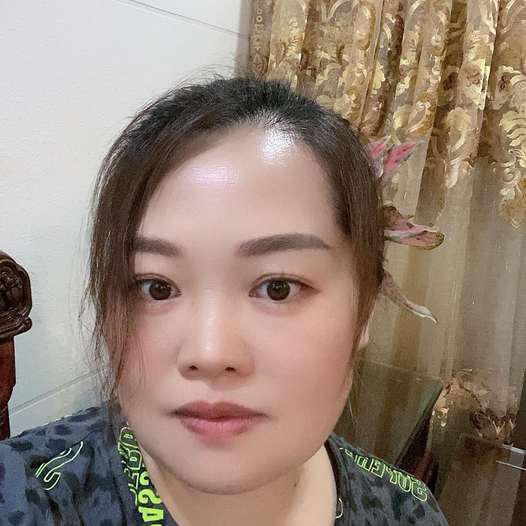 华