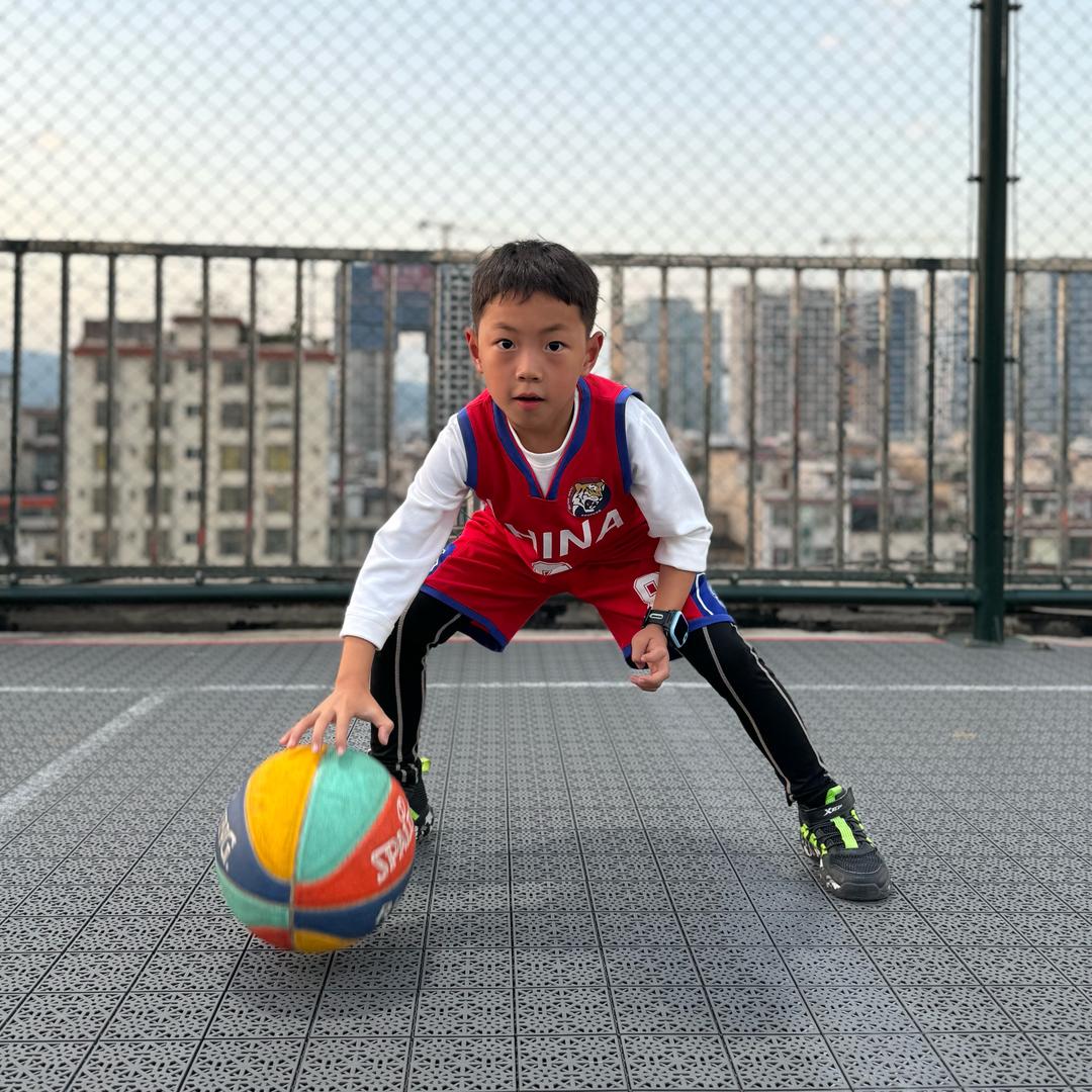 晨晨爱篮球🏀
