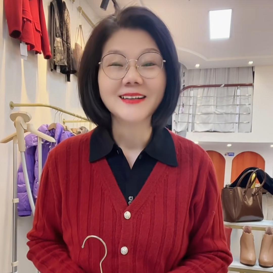 瑞亚莲