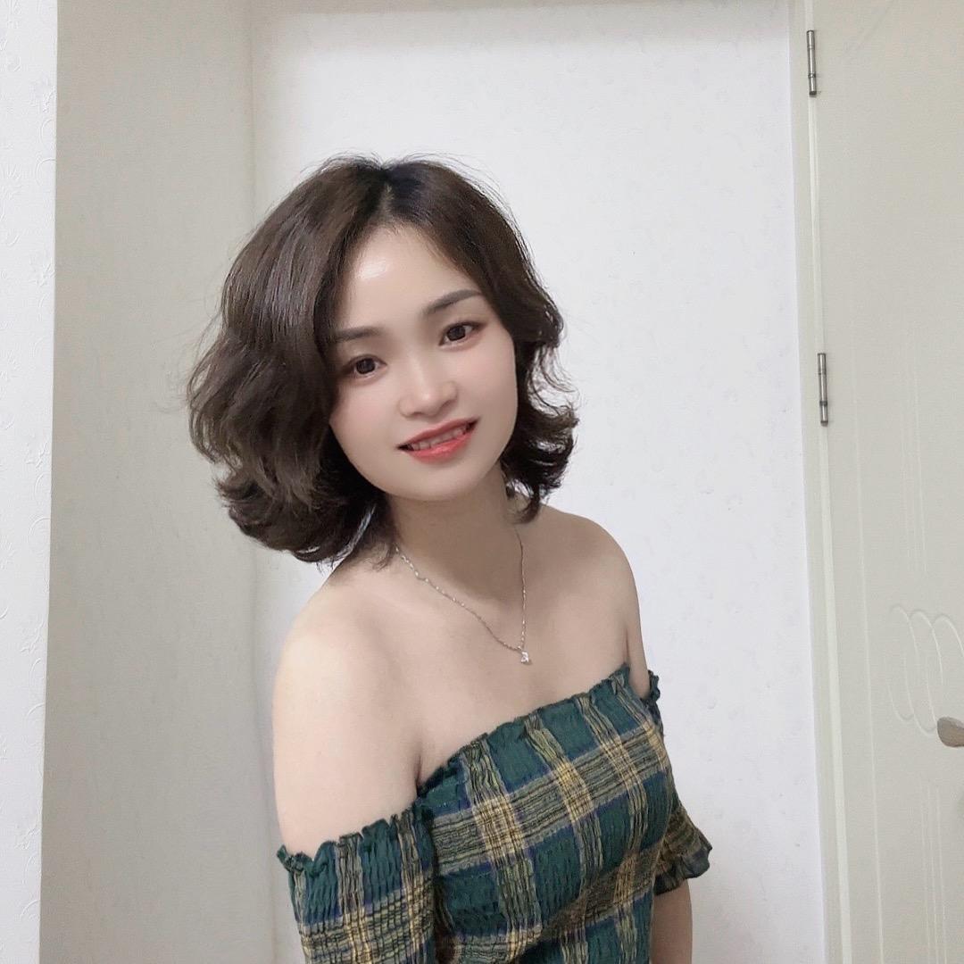 盈盈