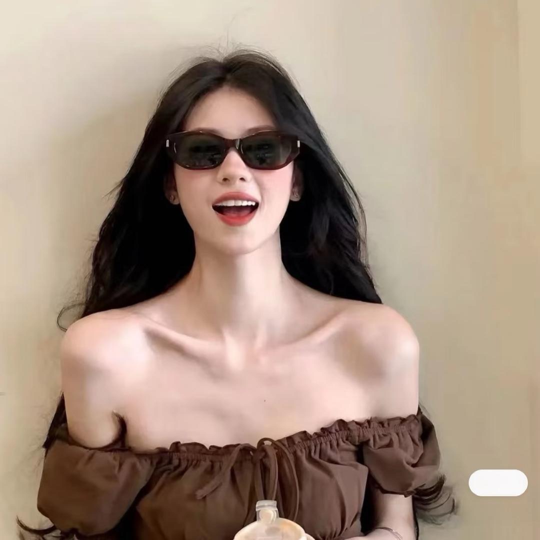 小圆肚子吖