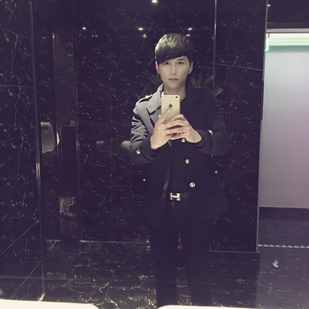 丹阳市界牌镇骏轩饰件厂