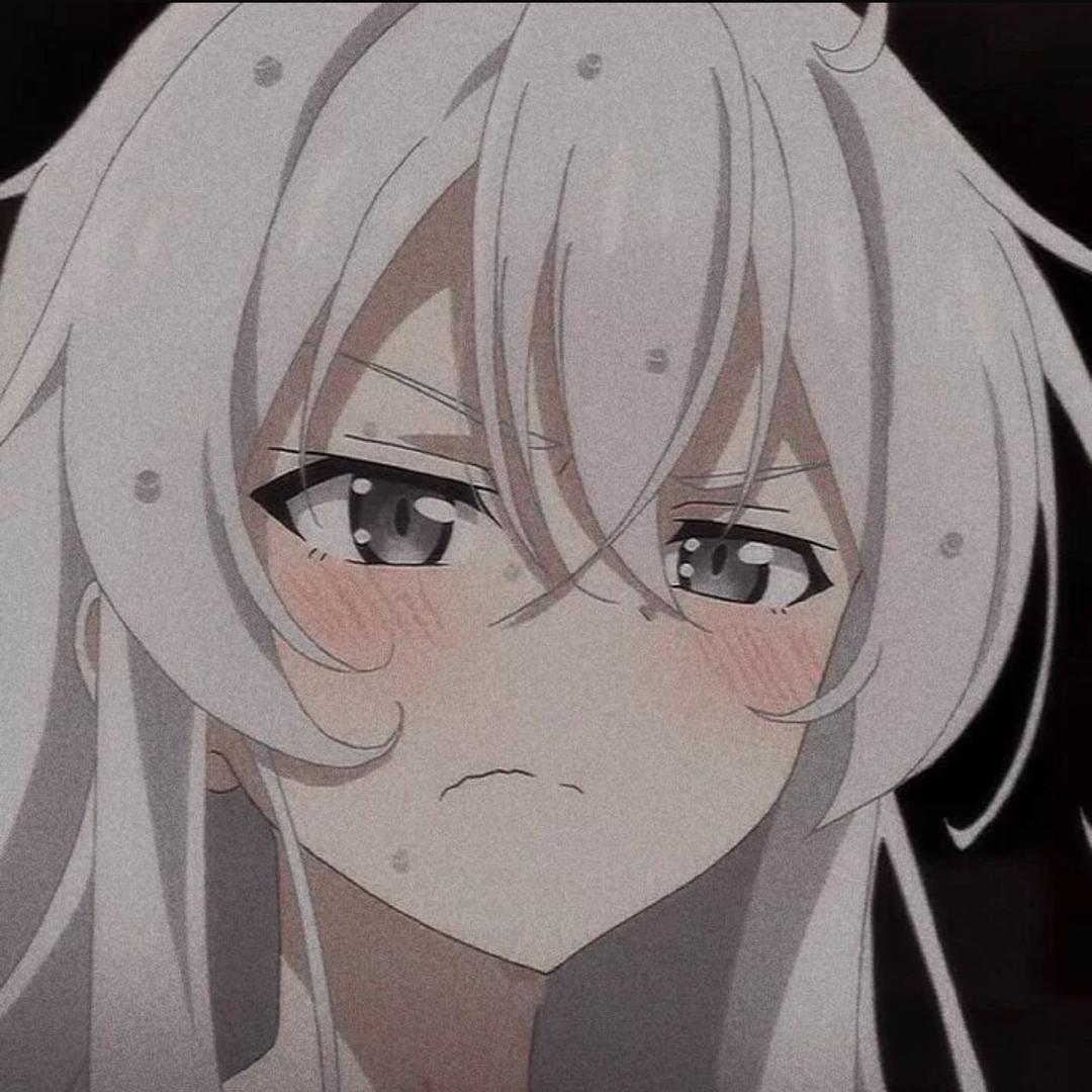 哦