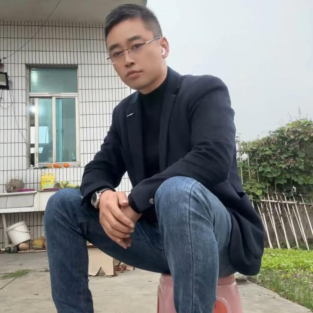 潇洒☘️坦荡
