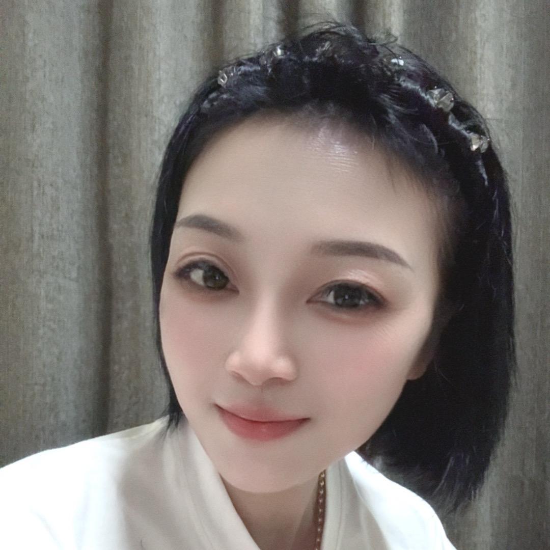 曾妮