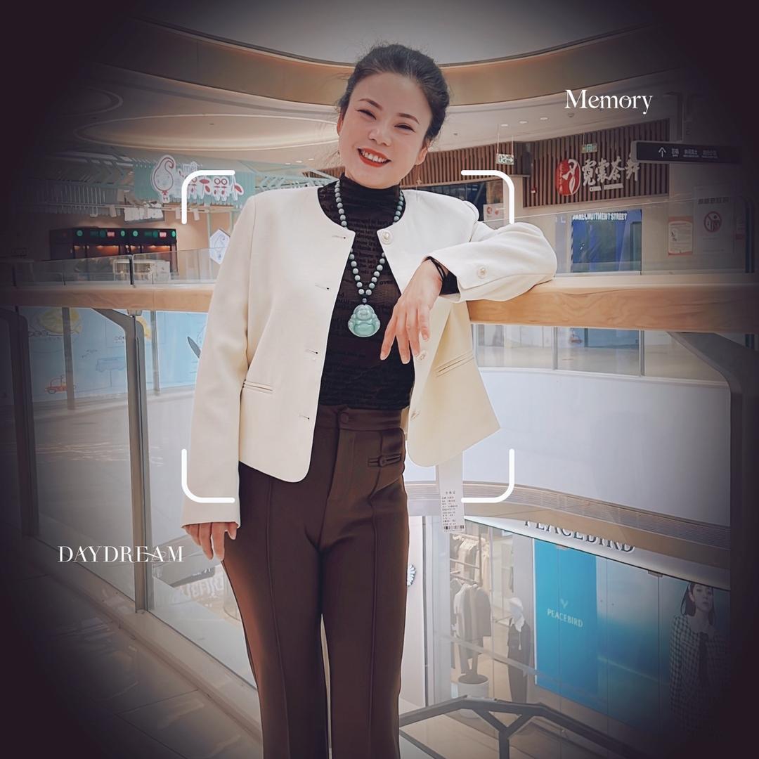 法妮莎服装店