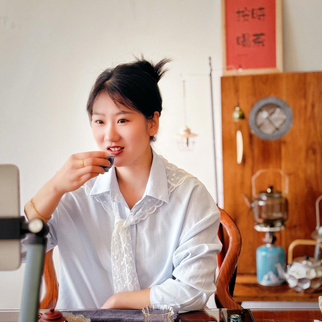 努力的五月娟子