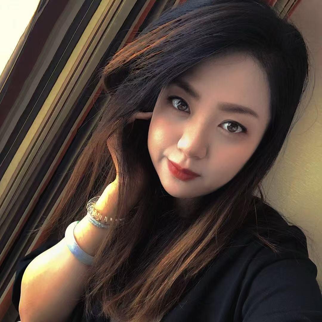 微胖的莉莉
