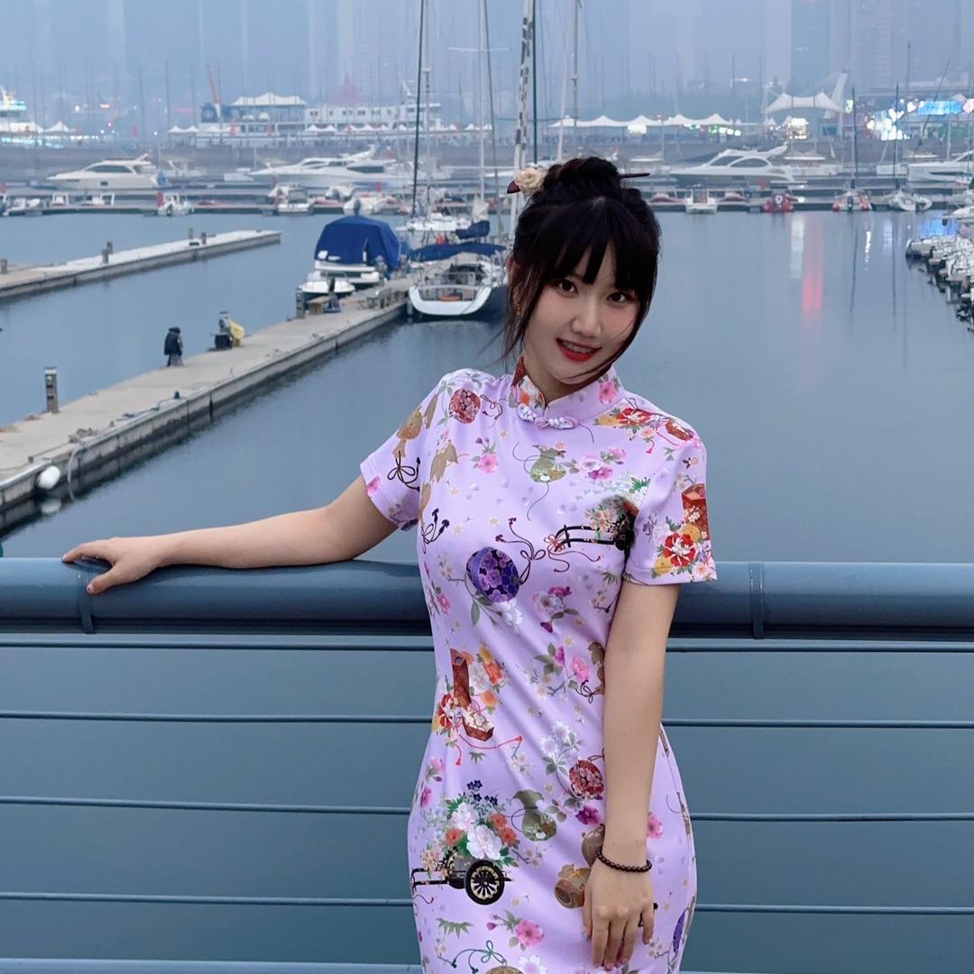 喜欢看美女阁下