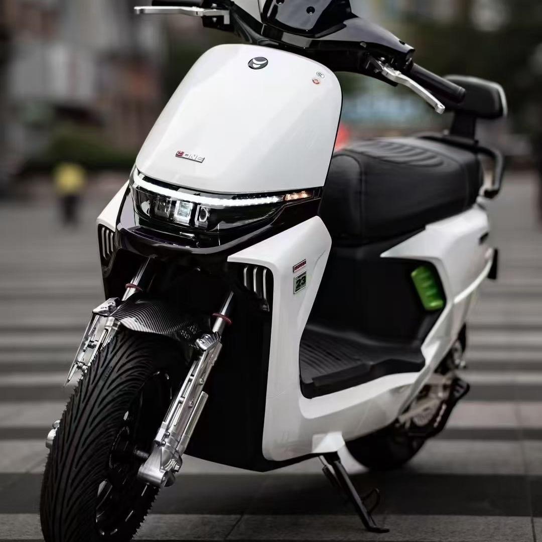 哈铃电动车工厂店