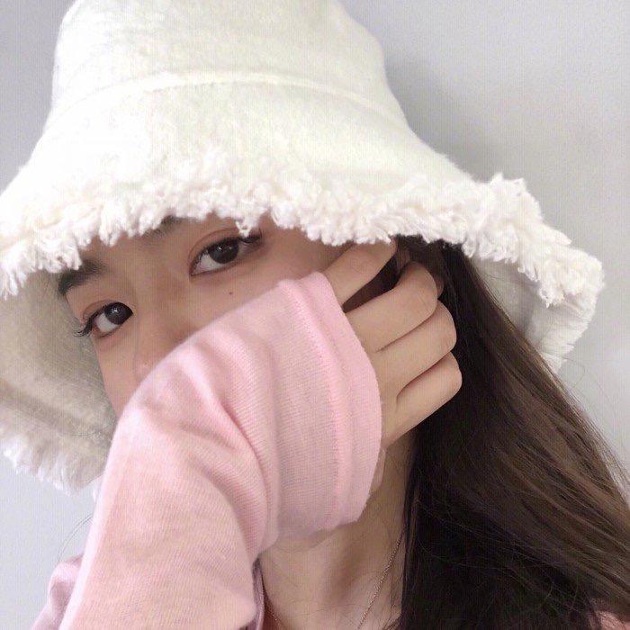 白