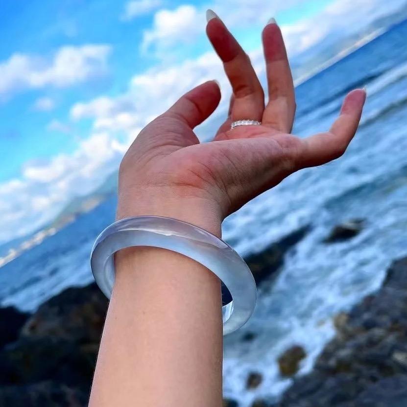 云奚翡翠（晚7点开播）
