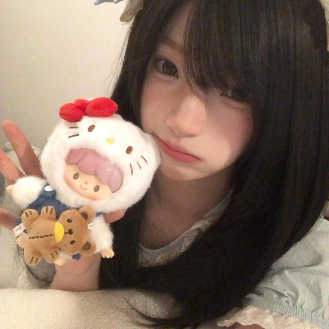 看到小狗就走不动道