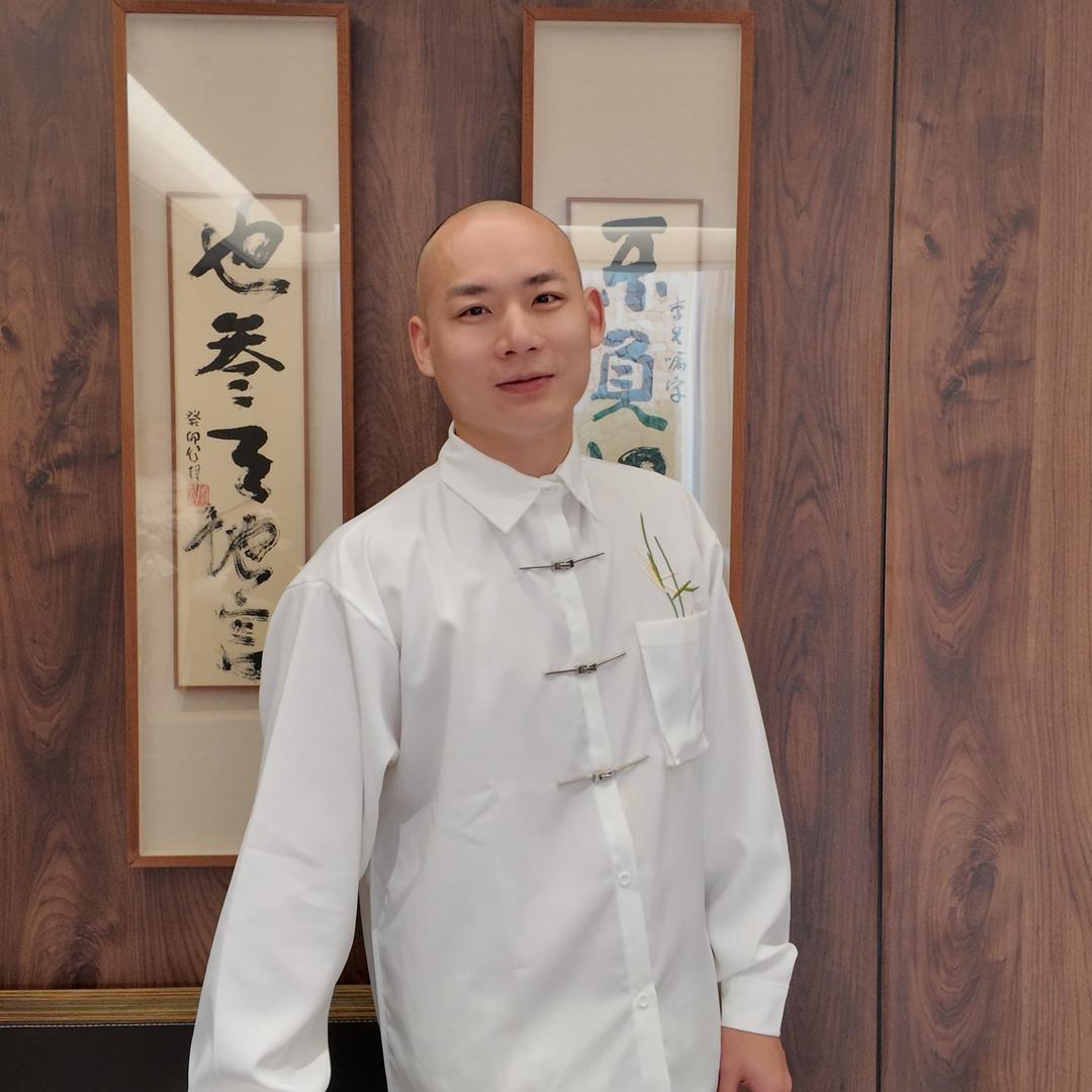 自成