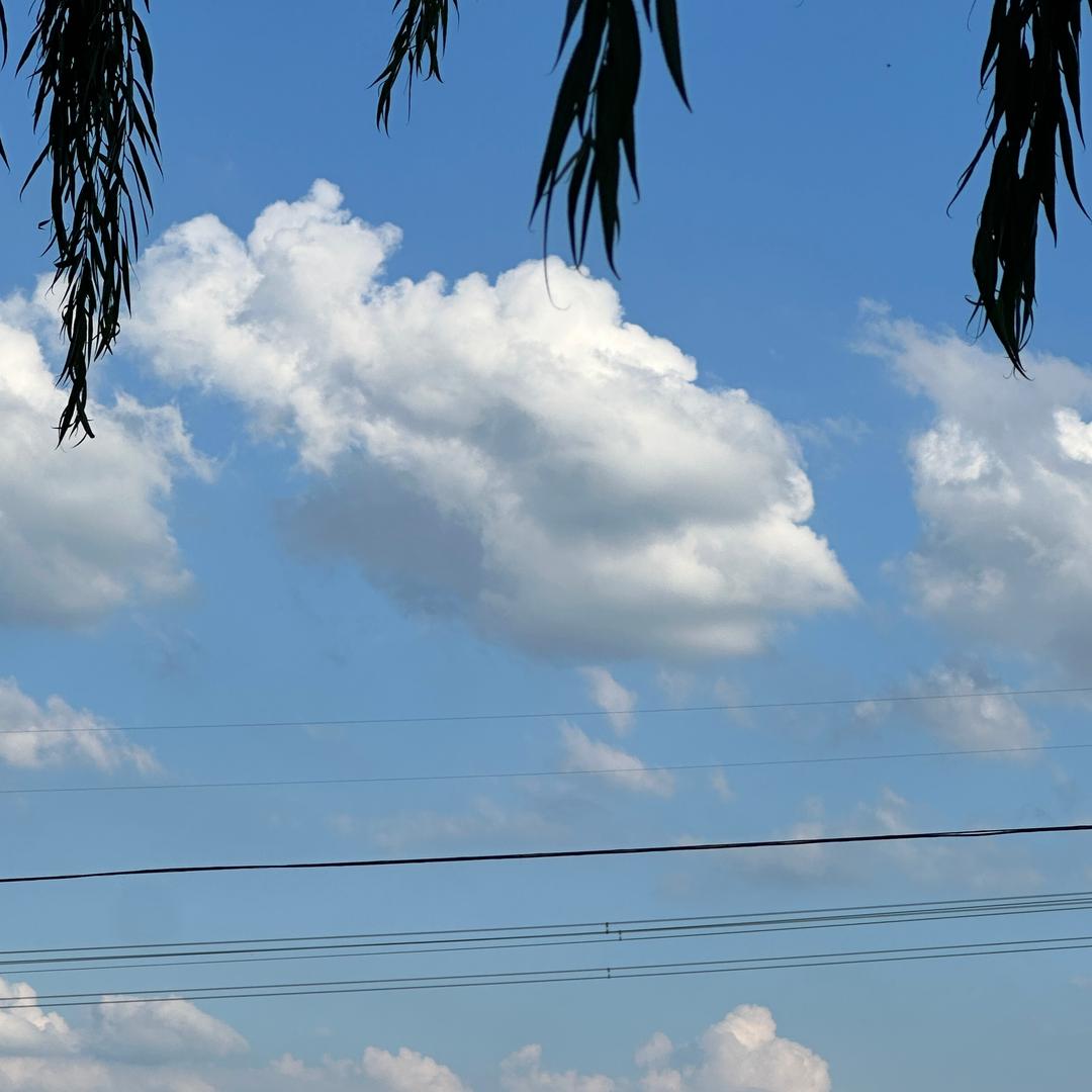 天晴🌞