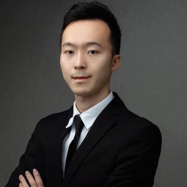 保利置业顾问*陈坚城