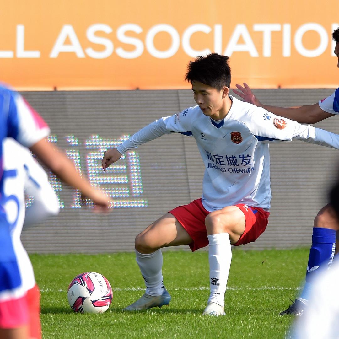 眭耘赫（南京面罩哥）