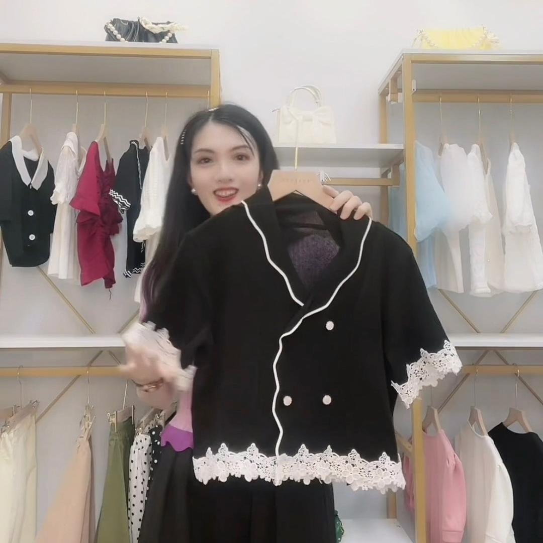 明珠女装直播间