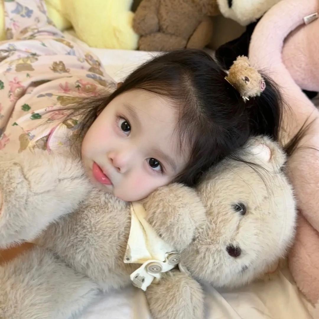 妞妞.
