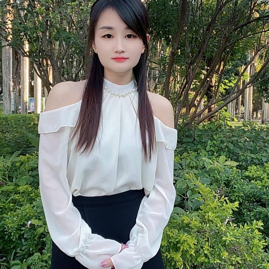 蔡蔡。