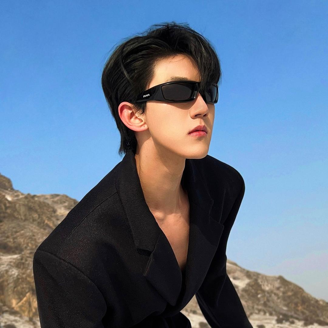 张张浩男