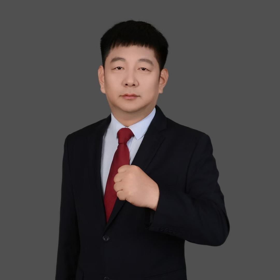 赛事推广人、总导演：曹占辉