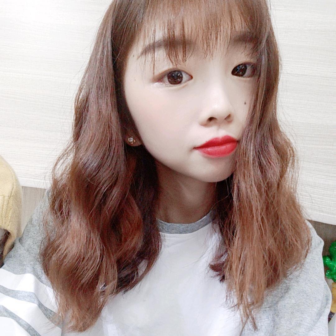 芳芳^=^
